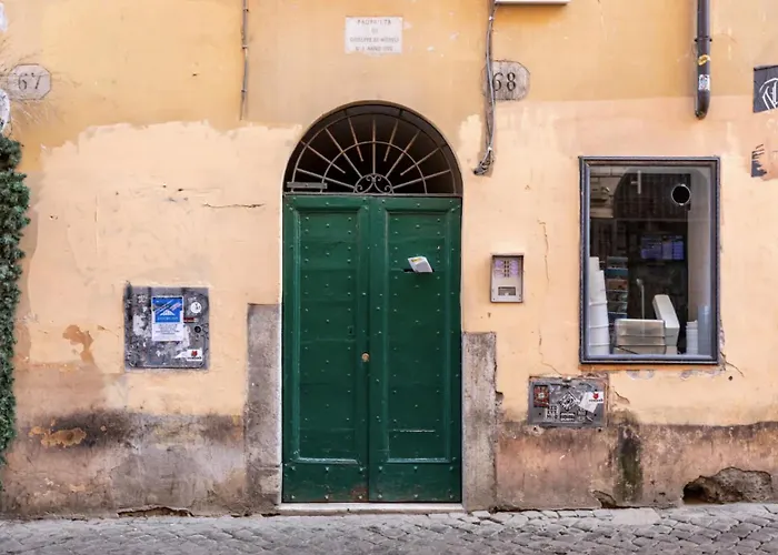 Trastevere 68 Stylish